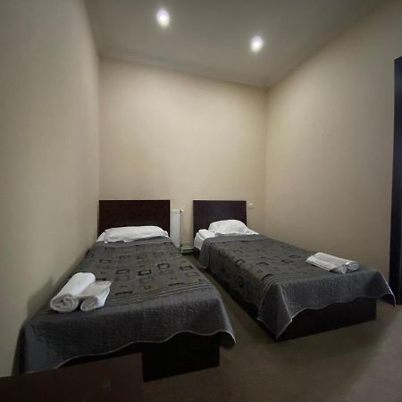 Hotel Shalimar Tbiliszi Kültér fotó
