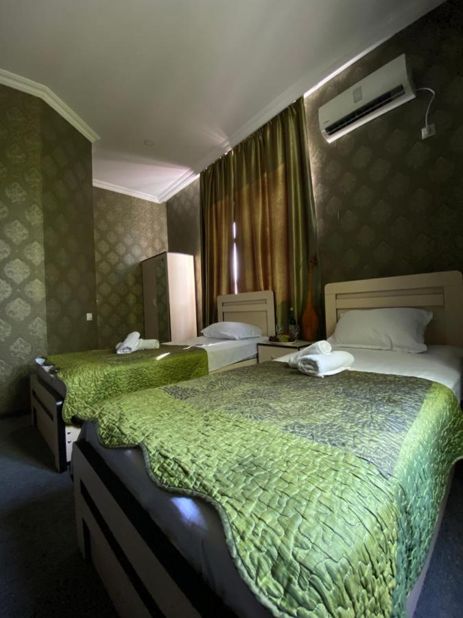 Hotel Shalimar Tbiliszi Kültér fotó