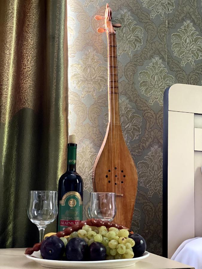 Hotel Shalimar Tbiliszi Kültér fotó